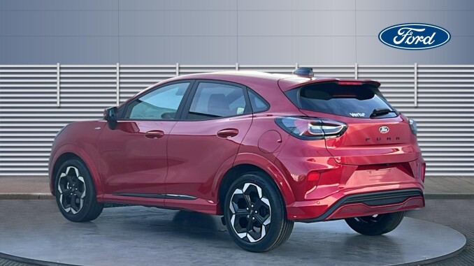 Ford Puma 1.0 EcoBoost Hybrid mHEV ST-Line X 5dr Petrol Hatchback - Image 2
